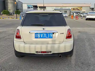 MINI MINI 2013