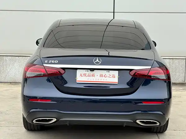 Mercedes-Benz E-Class 2022