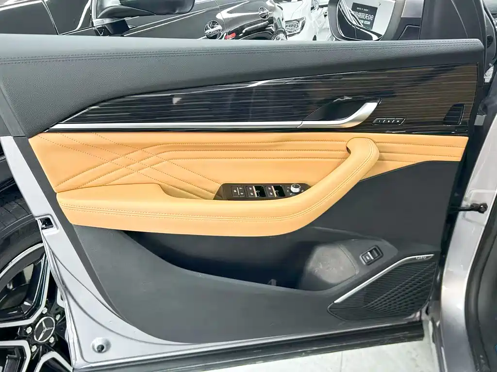 Geely Xingyue L 2025 — фото 12