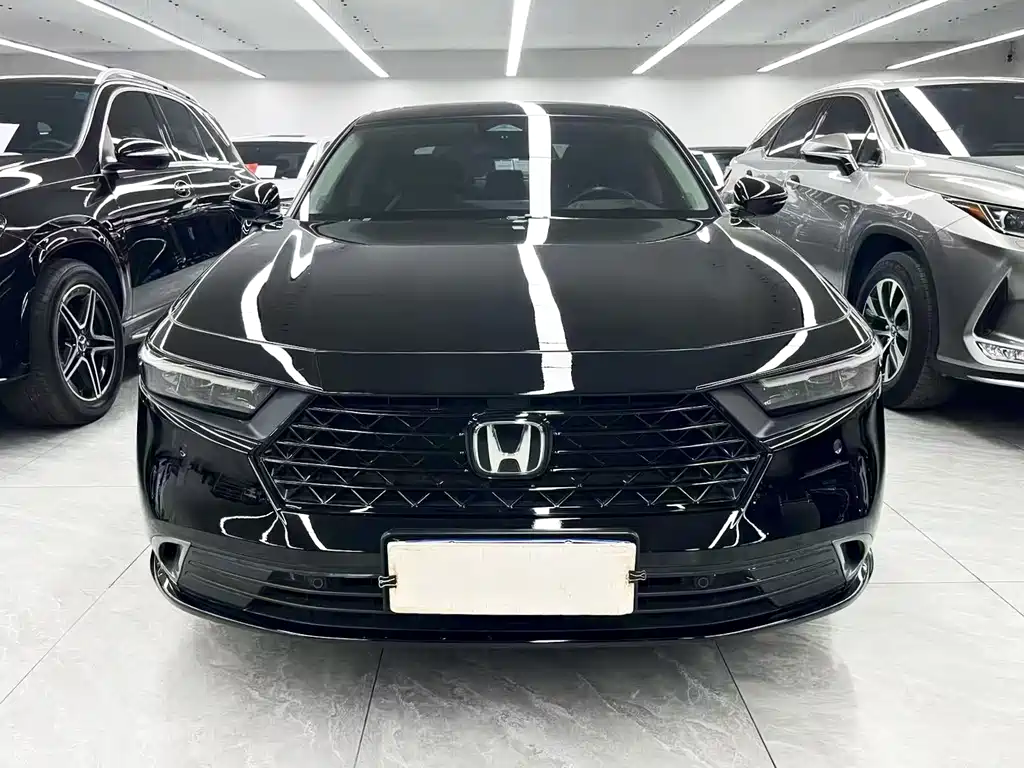 Honda Accord 2024 — фото 2