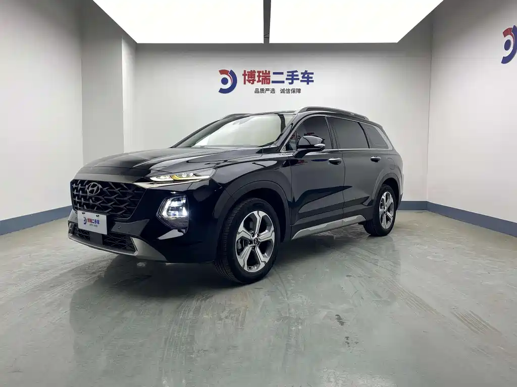 Hyundai Santa Fe 2023