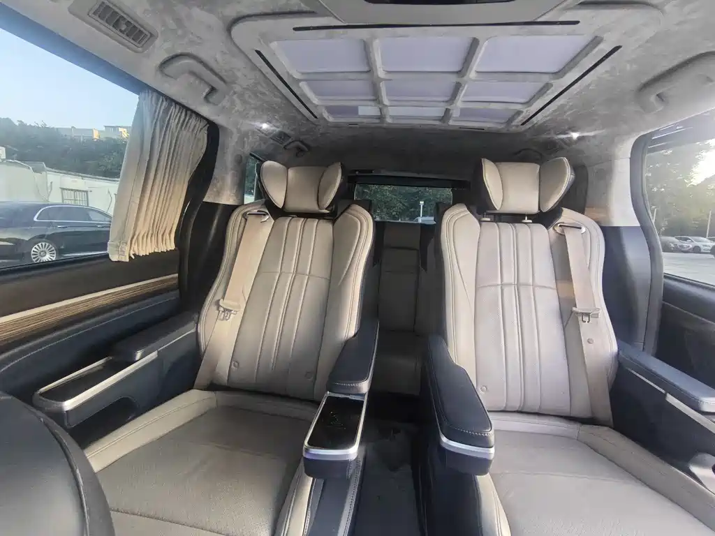 GAC Motor Trumpchi M8 2023 — фото 10
