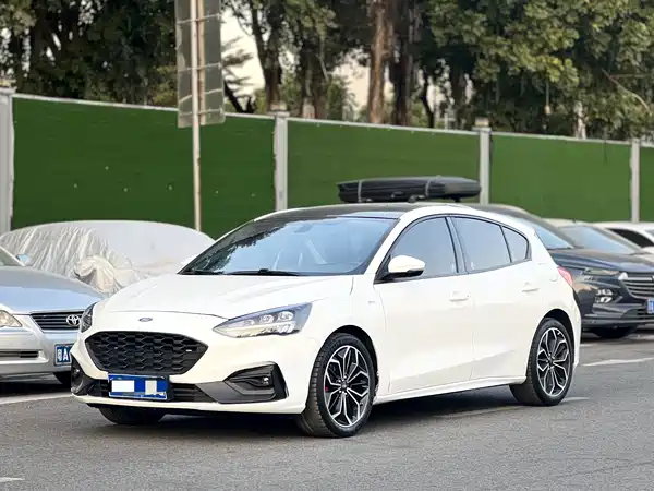 Ford Focus 2021