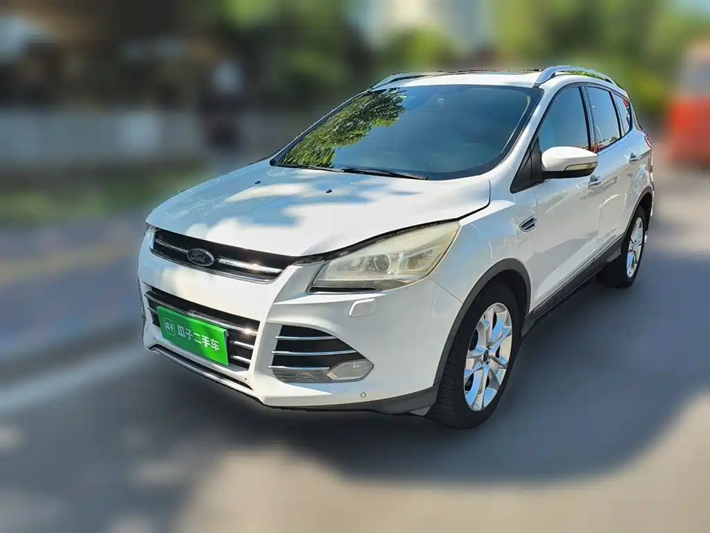 Ford Kuga 2015 — фото 2