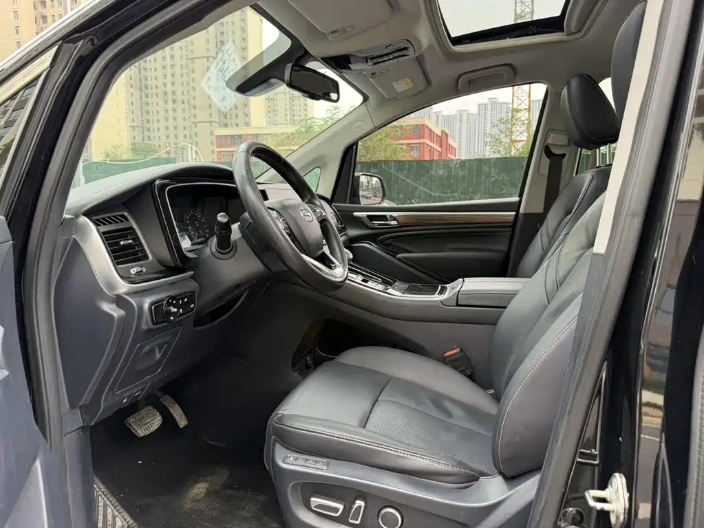 GAC Motor Trumpchi M8 2021 — фото 4
