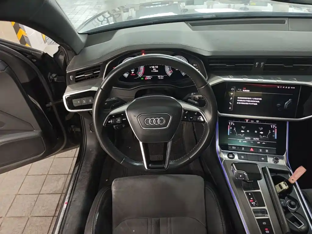 Audi A6L 2021 — фото 17
