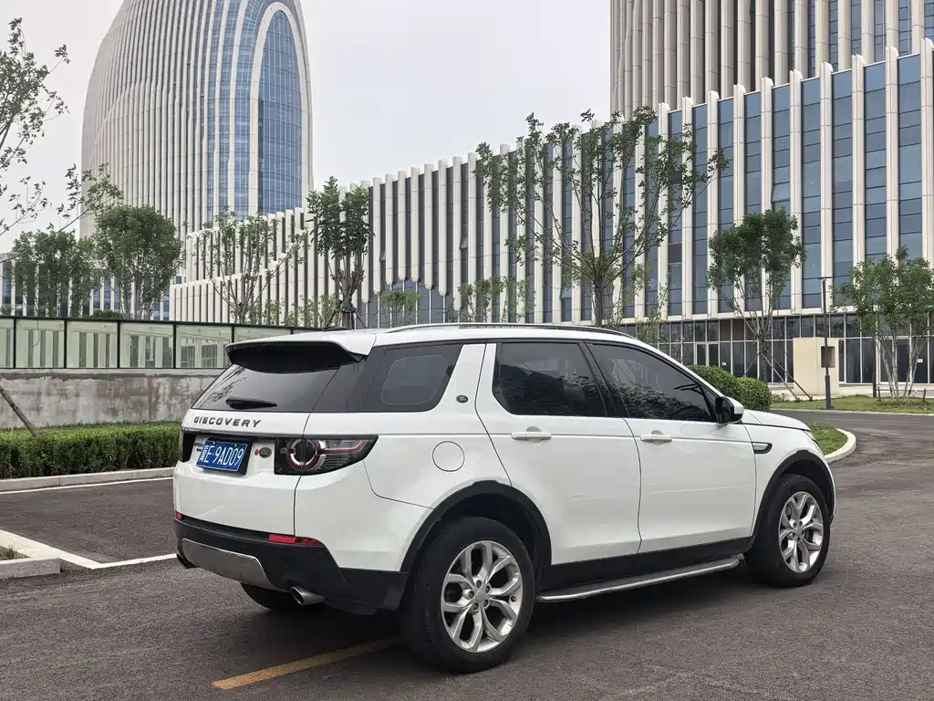 Land Rover Discovery Sport 2016 — фото 4