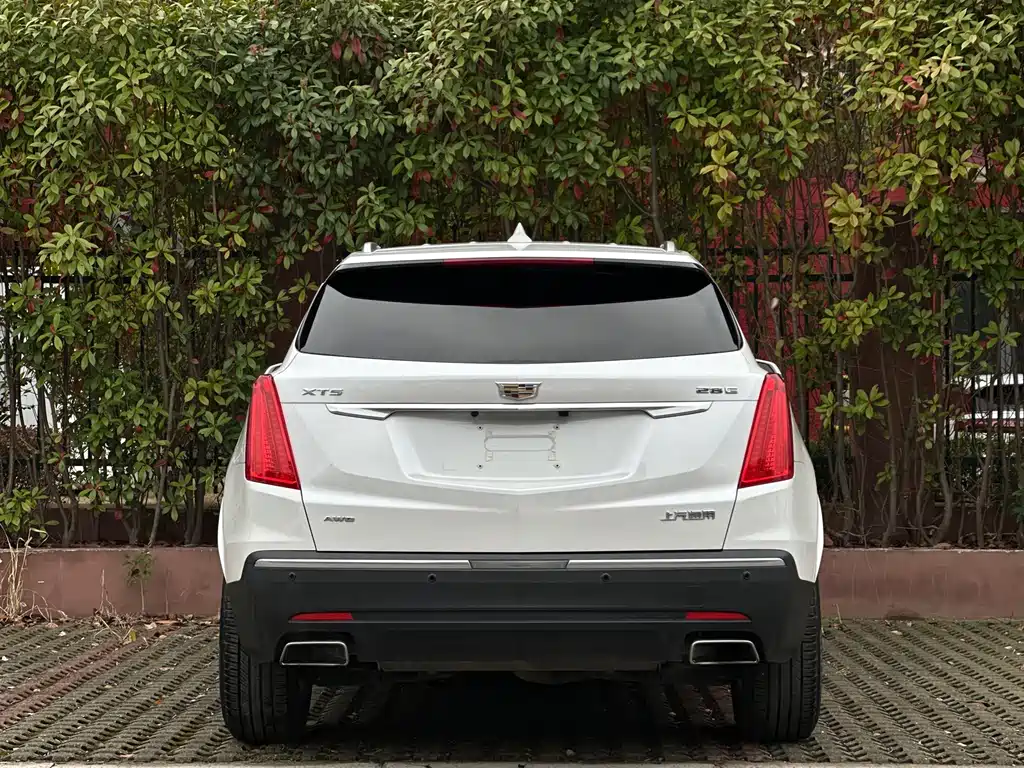 Cadillac XT5 2019 — фото 20