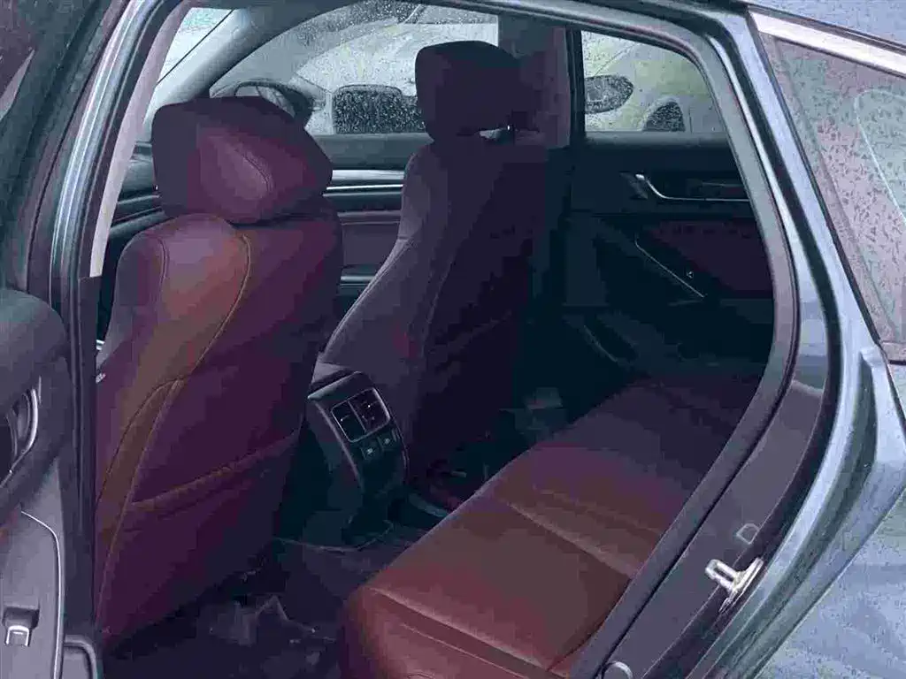 Honda Accord 2022 — фото 6