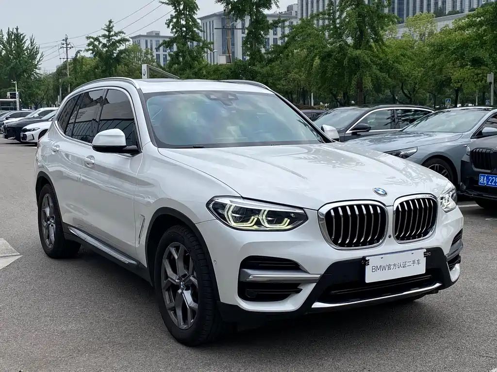 BMW X3 2021 — фото 3