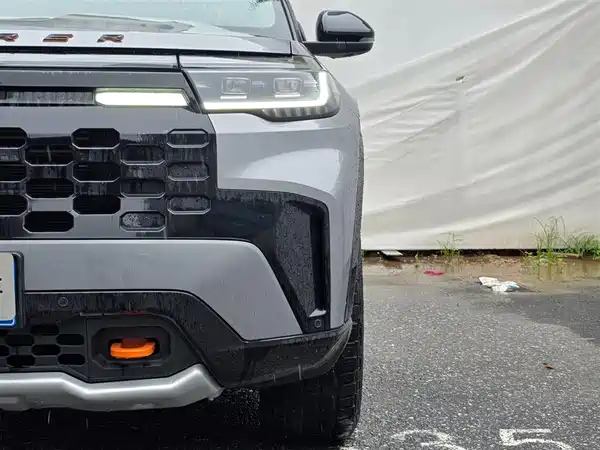 Ford Explorer 2025