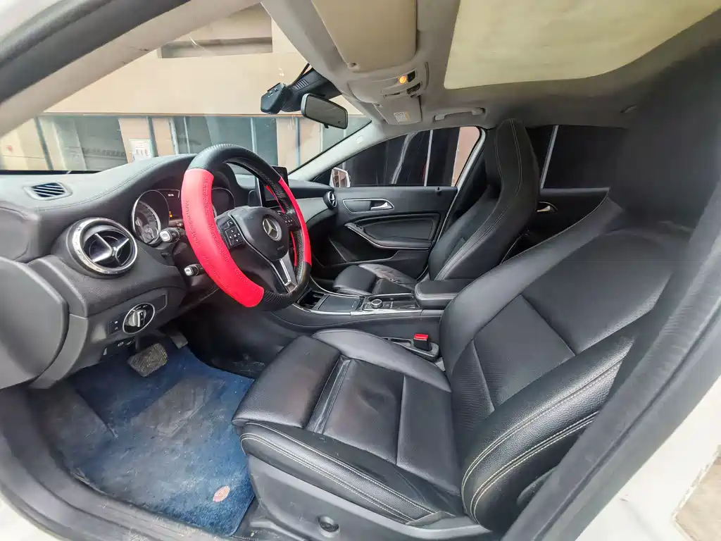 Mercedes-Benz GLA 2016