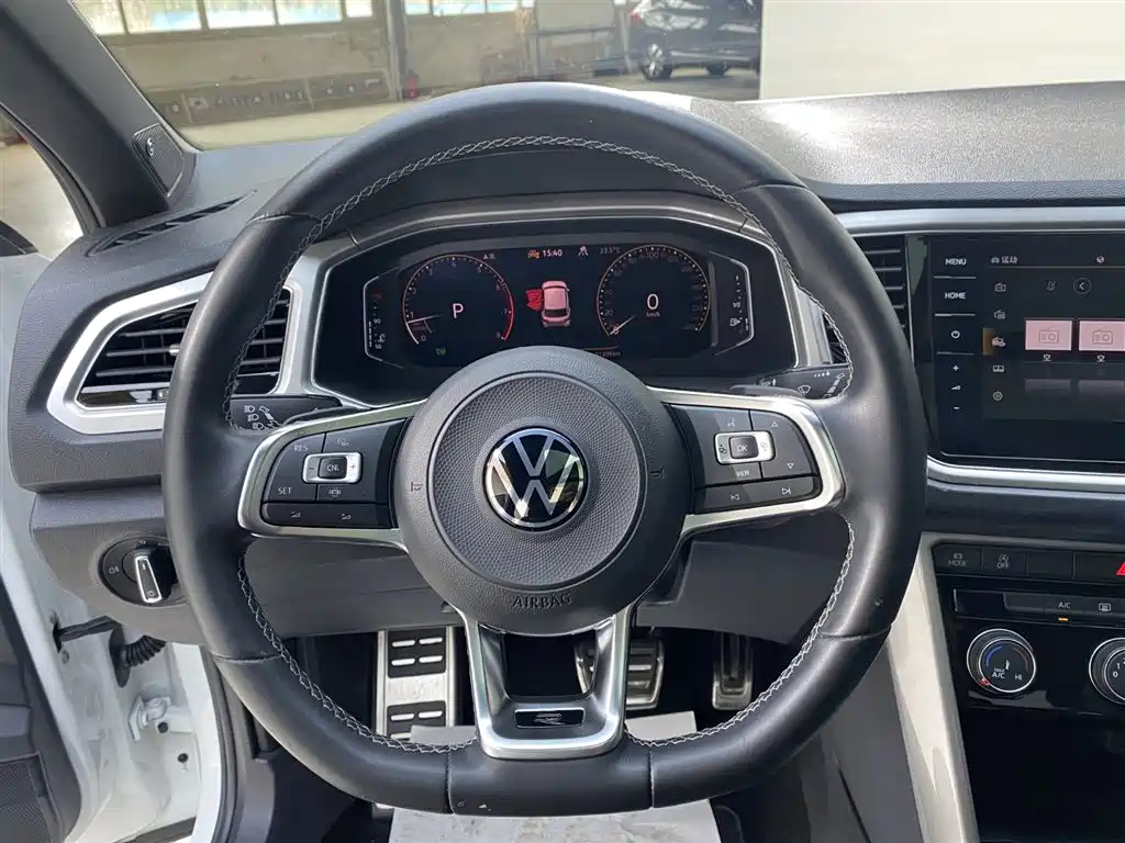 Volkswagen T-Roc 2022 — фото 12