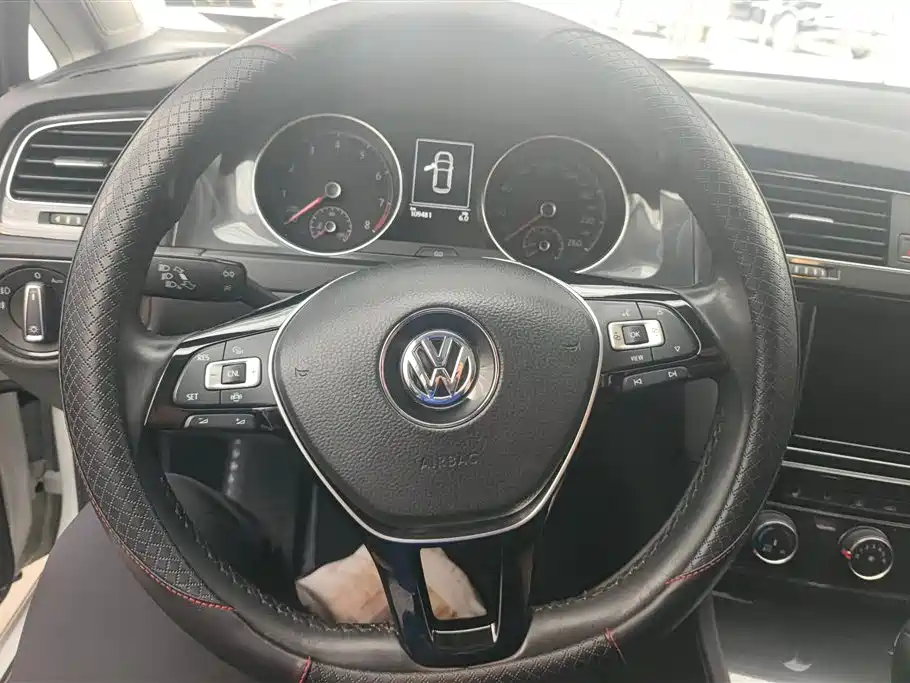 Volkswagen Golf 2019 — фото 15