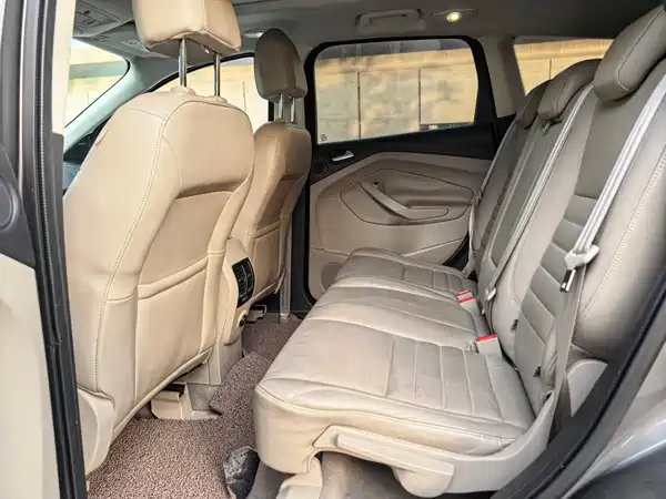 Ford Kuga 2013