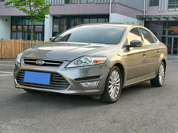 Ford Mondeo-Winning 2012