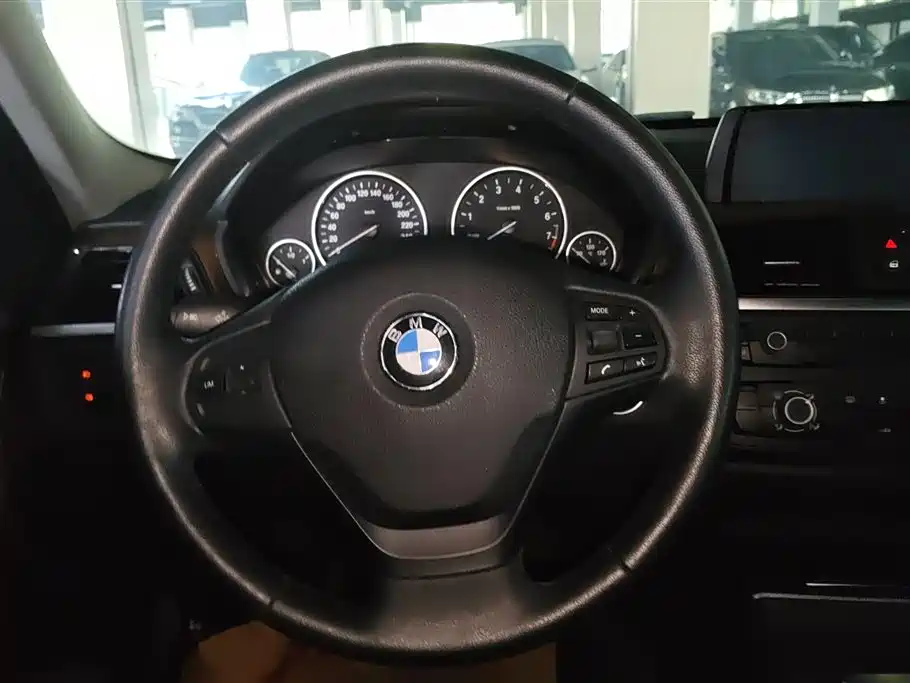 BMW 3 Series 2013 — фото 15