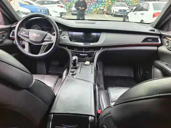 Cadillac CT6 2022