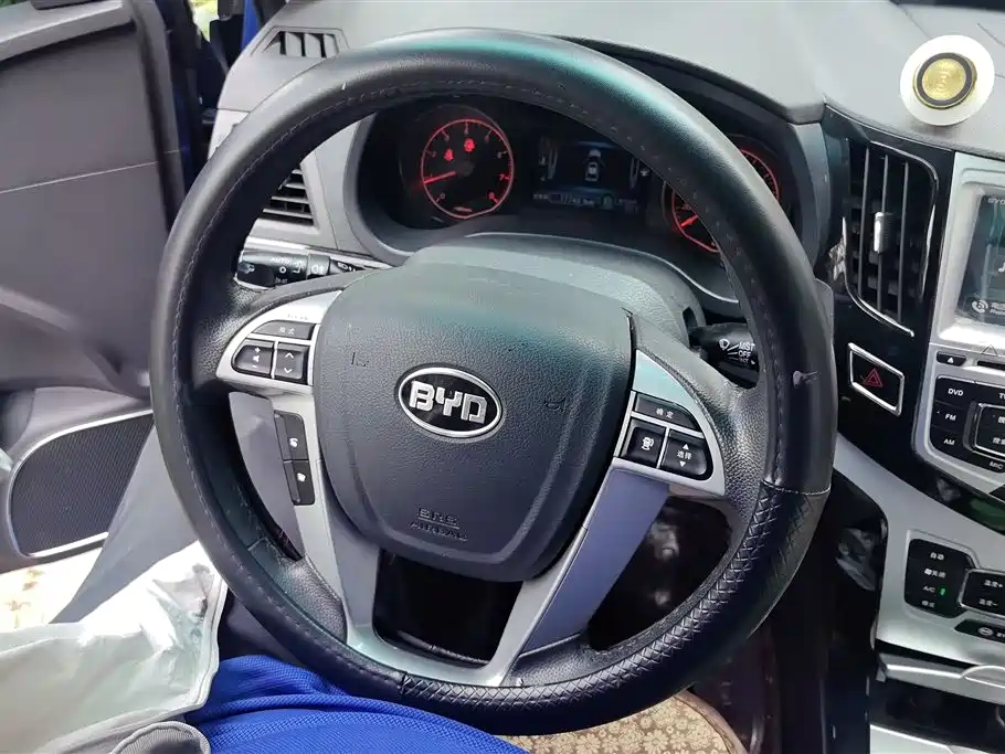 BYD Surui 2014 — фото 15