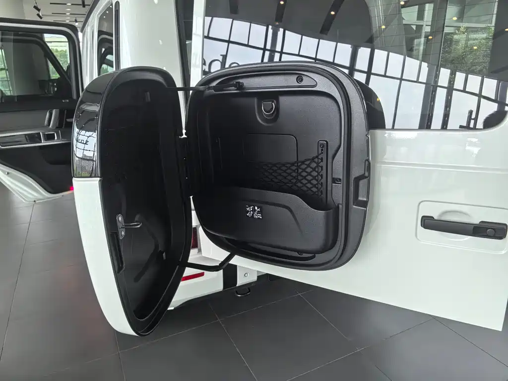 Mercedes-Benz G-Class New Energy — фото 6