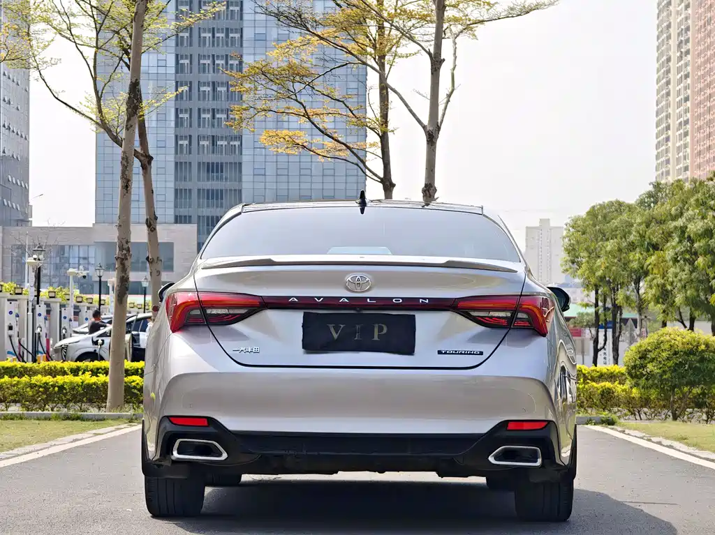 Toyota Avalon 2019 — фото 5