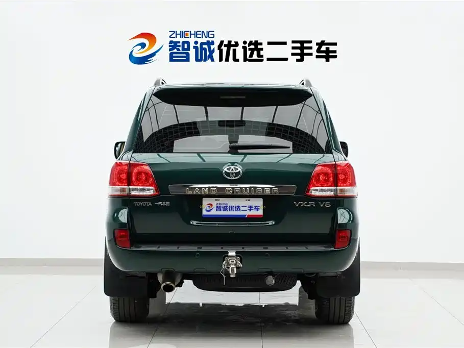 Toyota Land Cruiser 2010 — фото 4