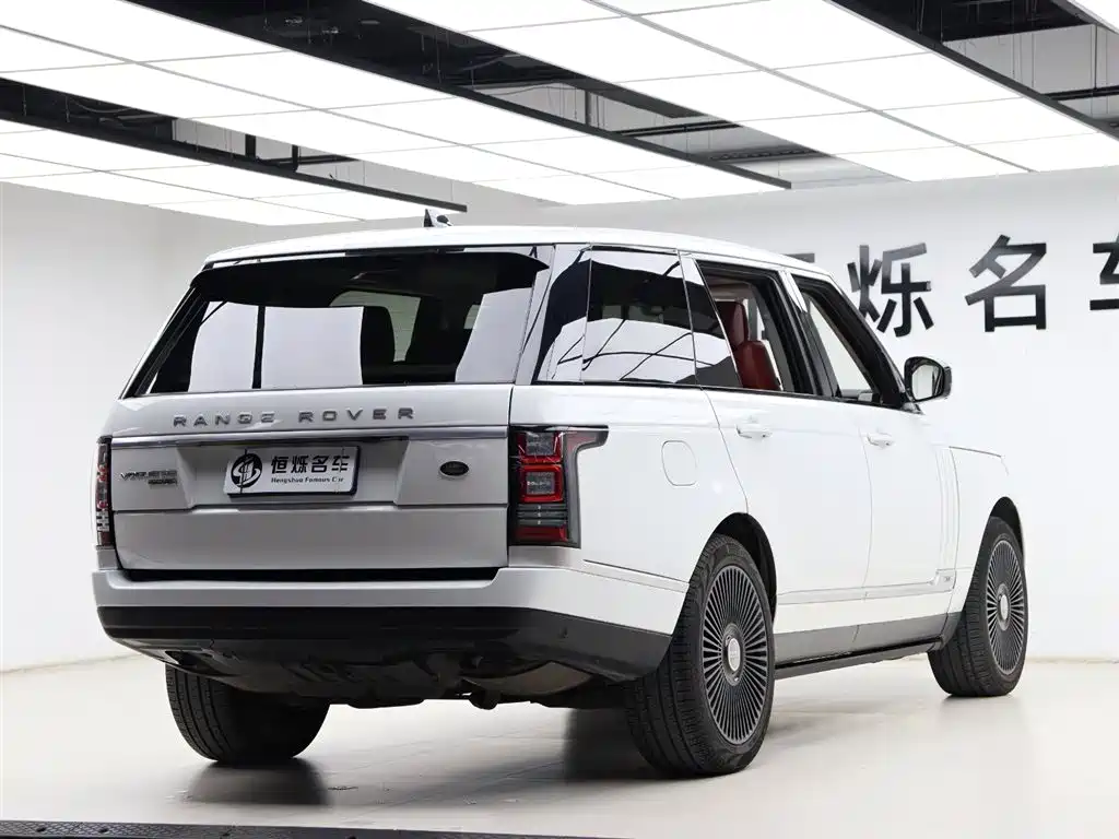 Land Rover Range Rover 2017 — фото 30