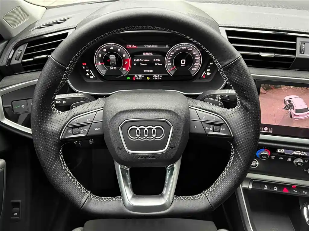 Audi Q3 2023 — фото 3