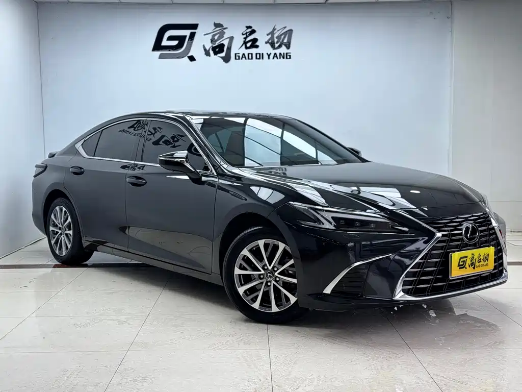 Lexus ES 2025 — фото 3