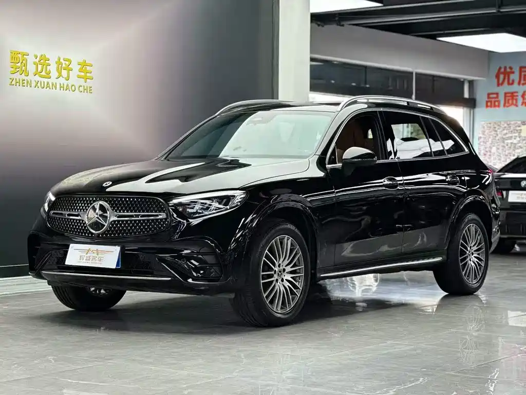 Mercedes-Benz GLC 2024 — фото 1