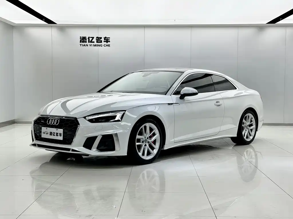 Audi A5 2021 — фото 1
