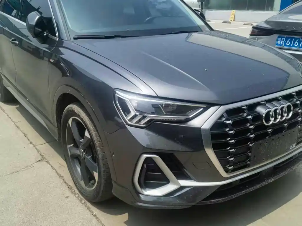 Audi Q3 2022