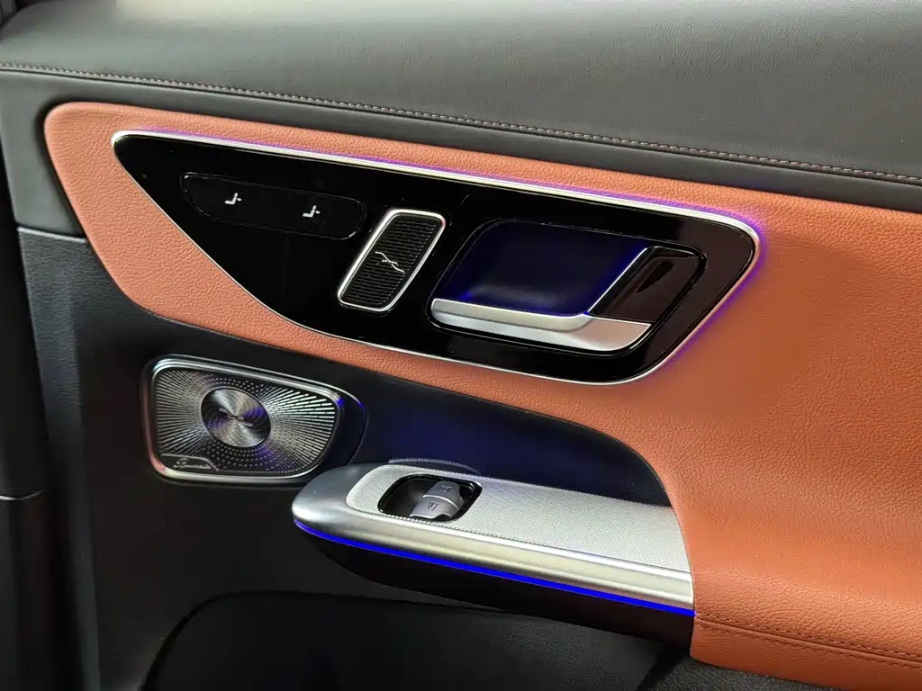 Mercedes-Benz GLC 2023 — фото 22