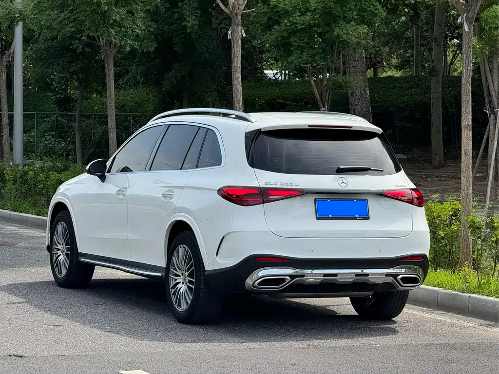 Mercedes-Benz GLC 2023 — фото 4