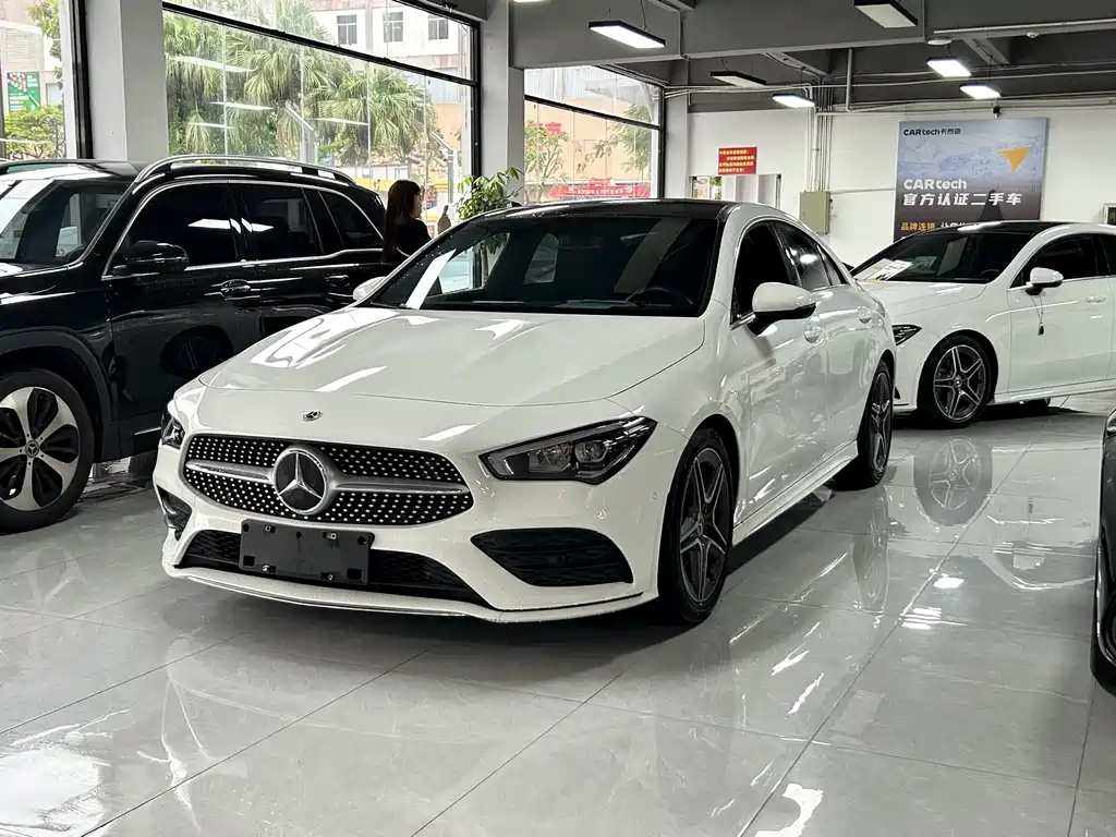 Mercedes-Benz CLA 2022