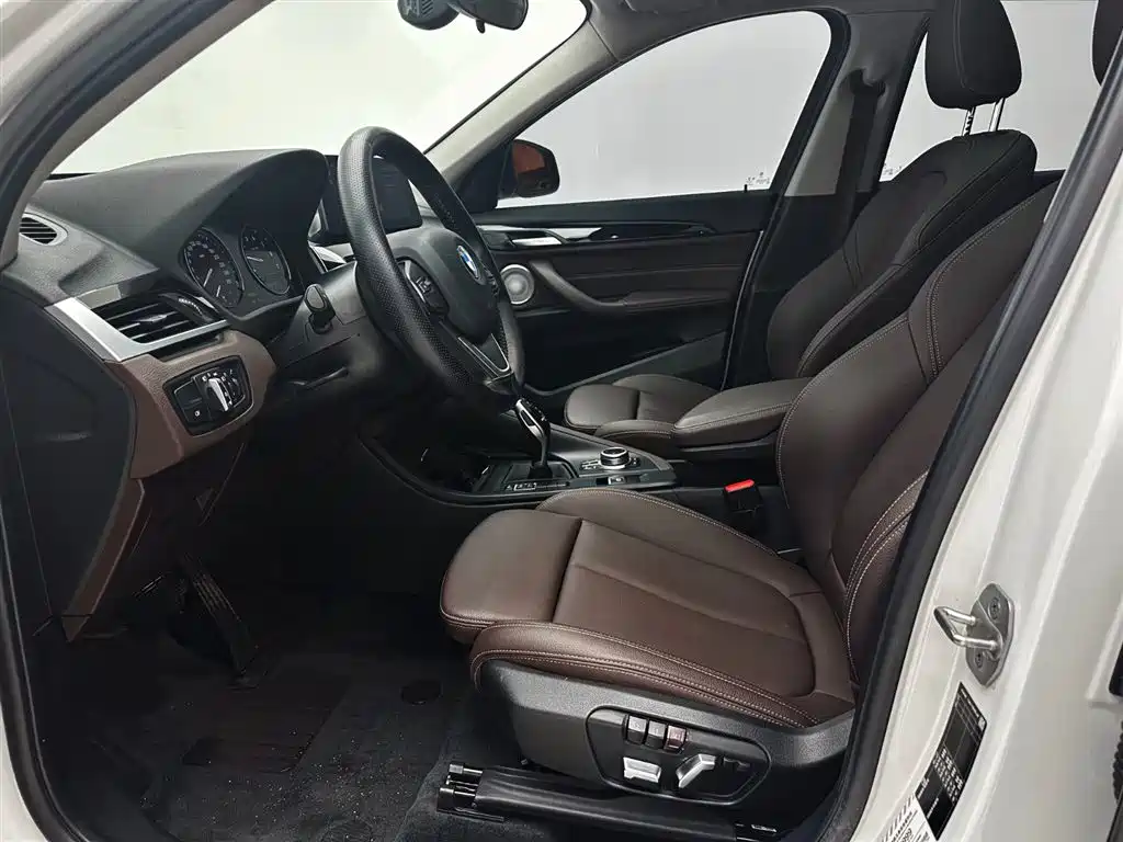 BMW X1 2021 — фото 19
