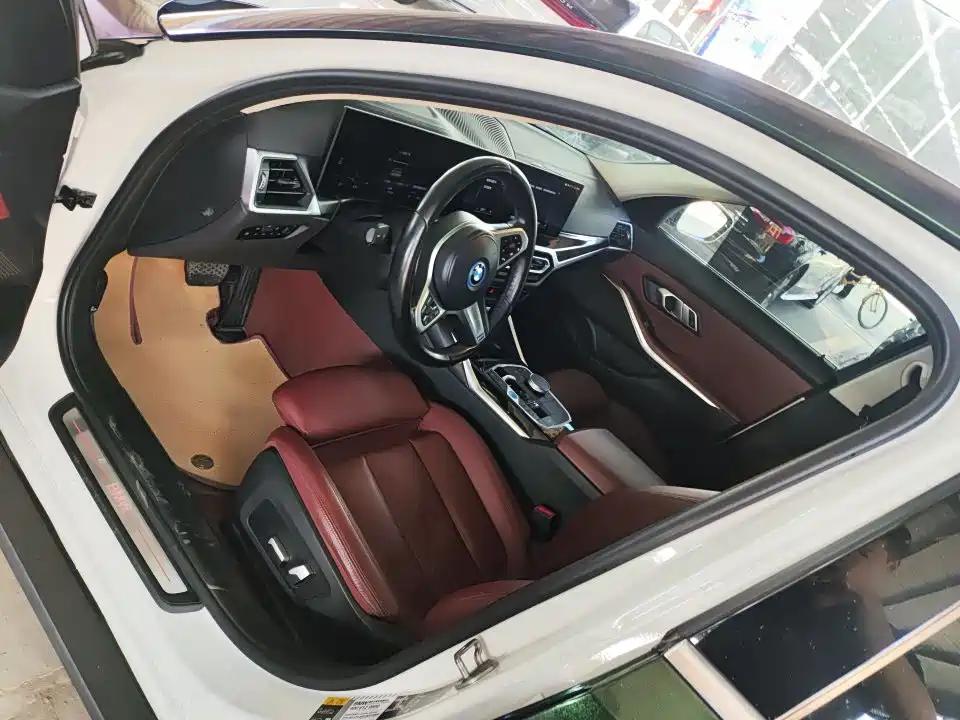 BMW i3 2022 — фото 3