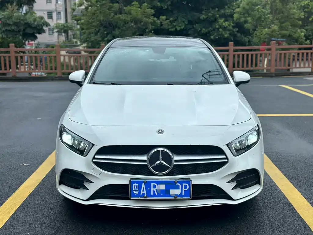Mercedes-Benz A-Class 2020 — фото 2
