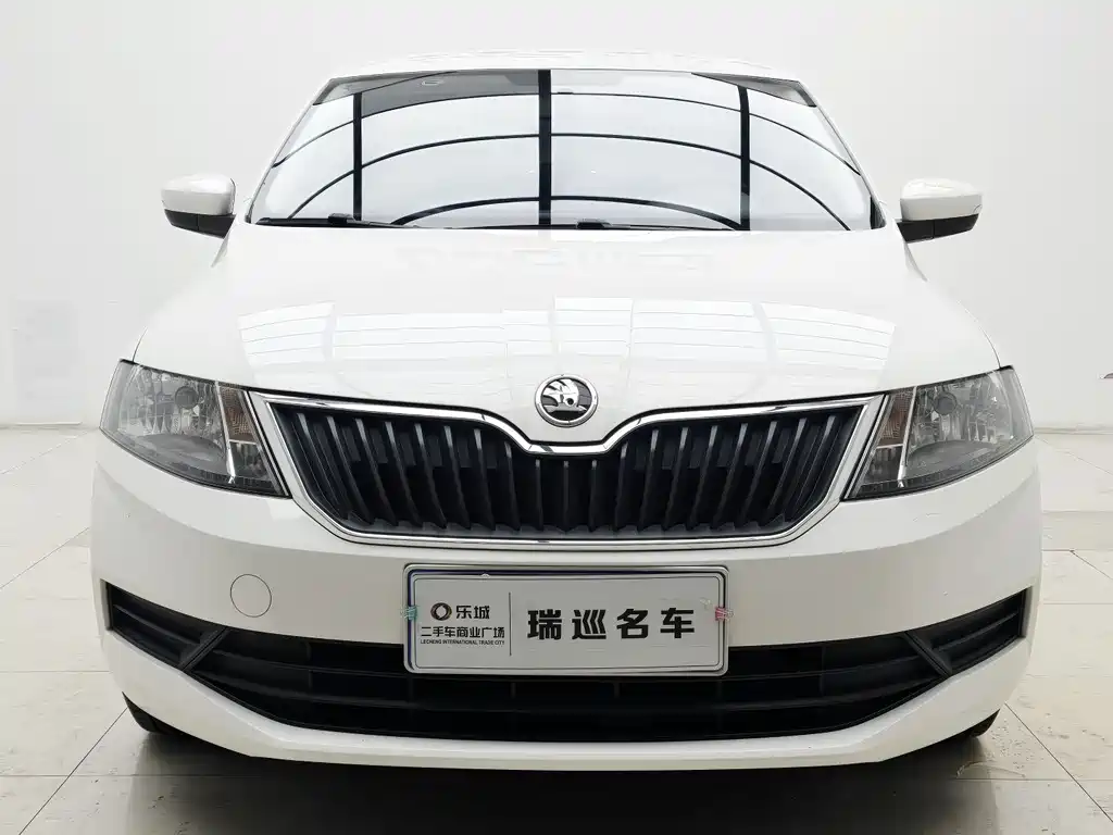 Skoda Rapid 2019 — фото 2