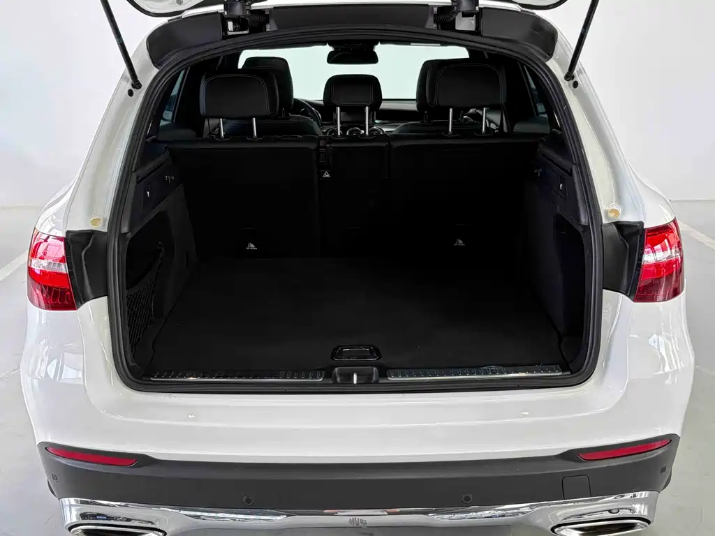 Mercedes-Benz GLC 2016 — фото 25
