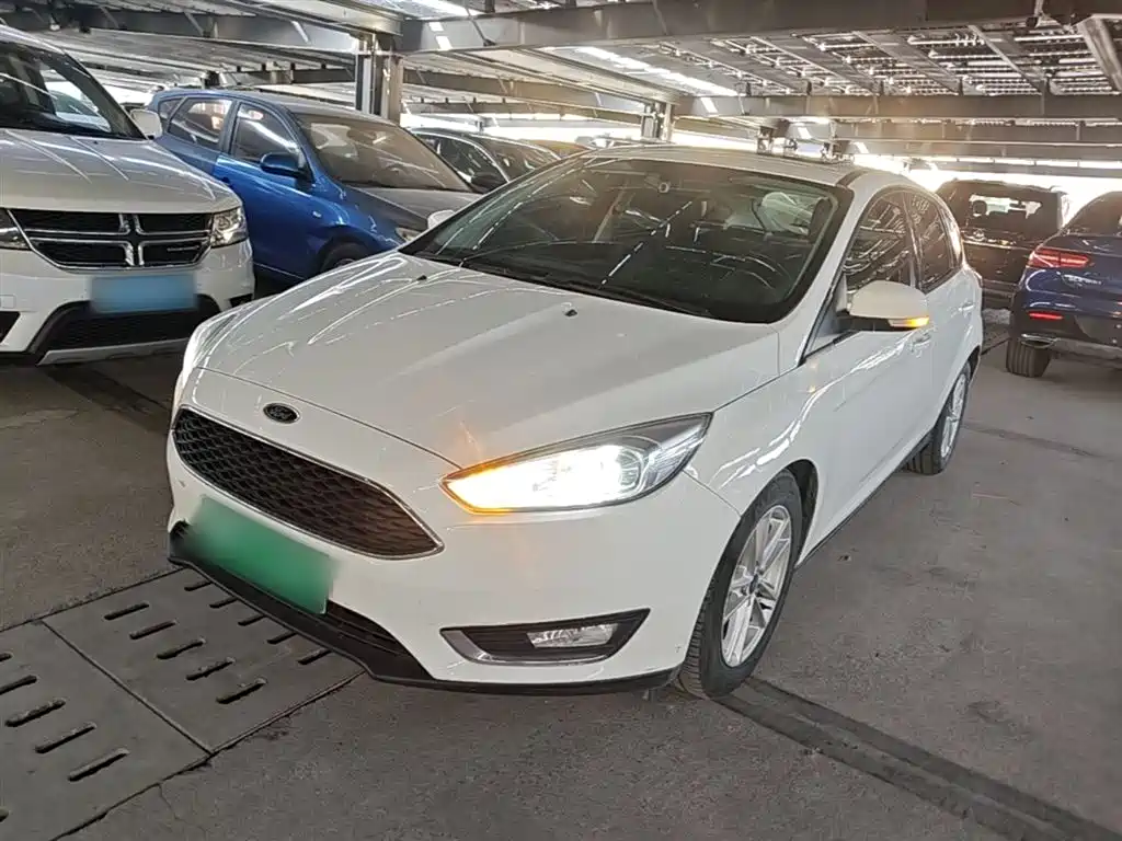Ford Focus 2016 — фото 2