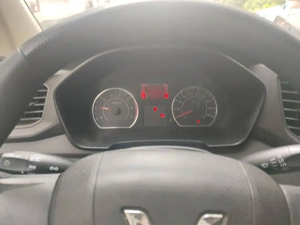 Wuling Hongguang V 2020