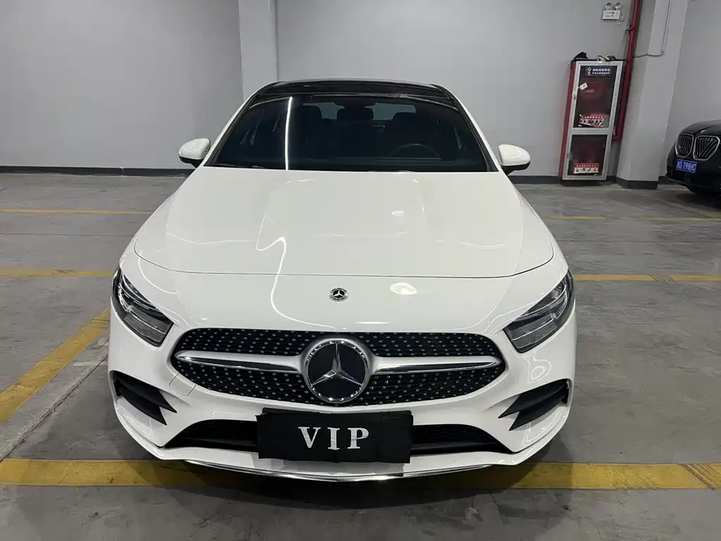 Mercedes-Benz A-Class 2022 — фото 2
