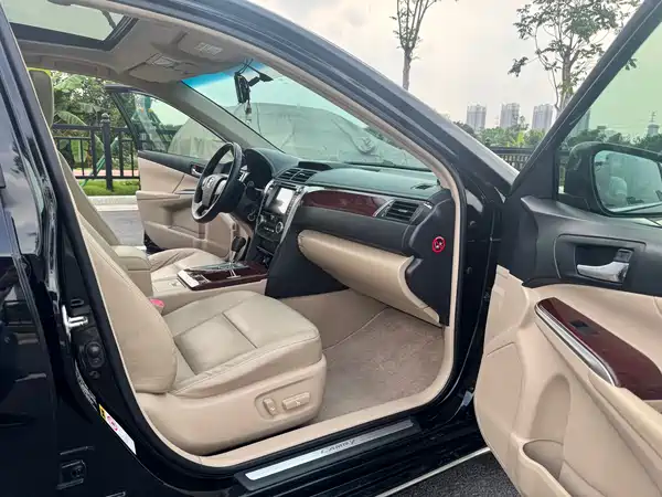 Toyota Camry 2013