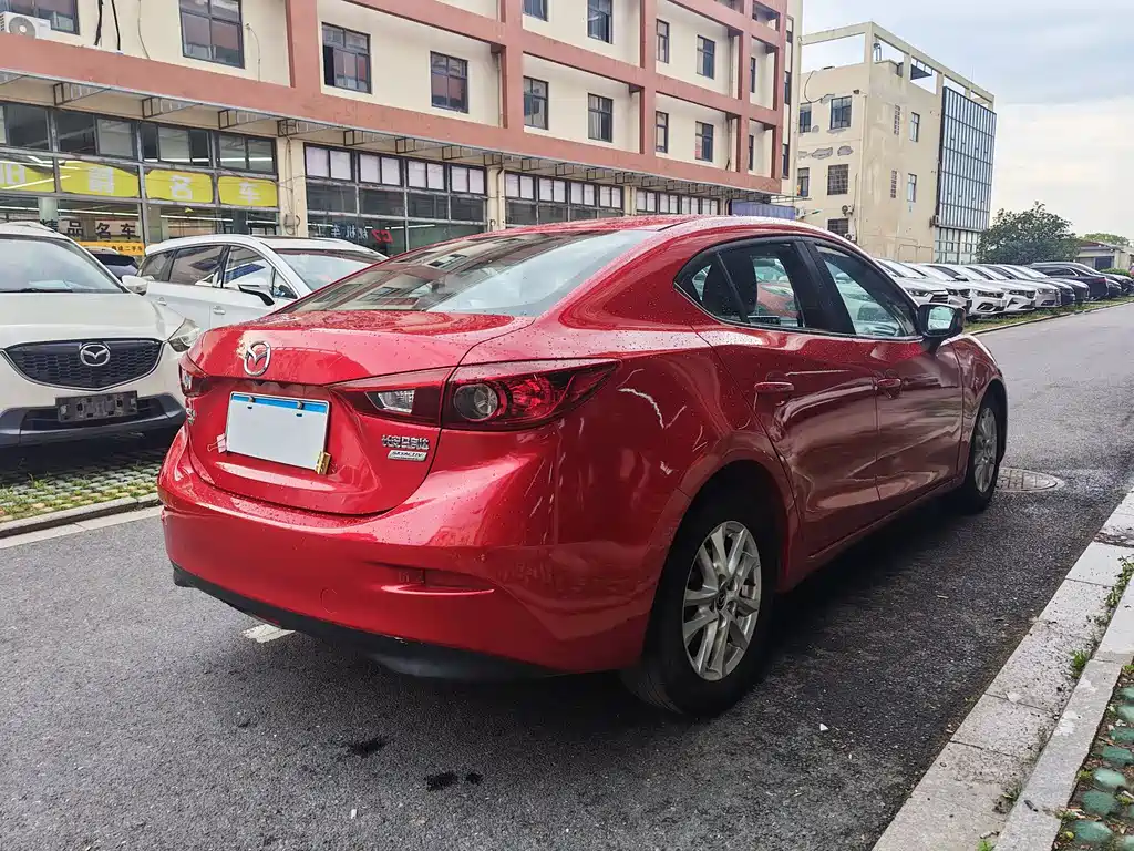 Mazda 3 Axela 2016 — фото 5