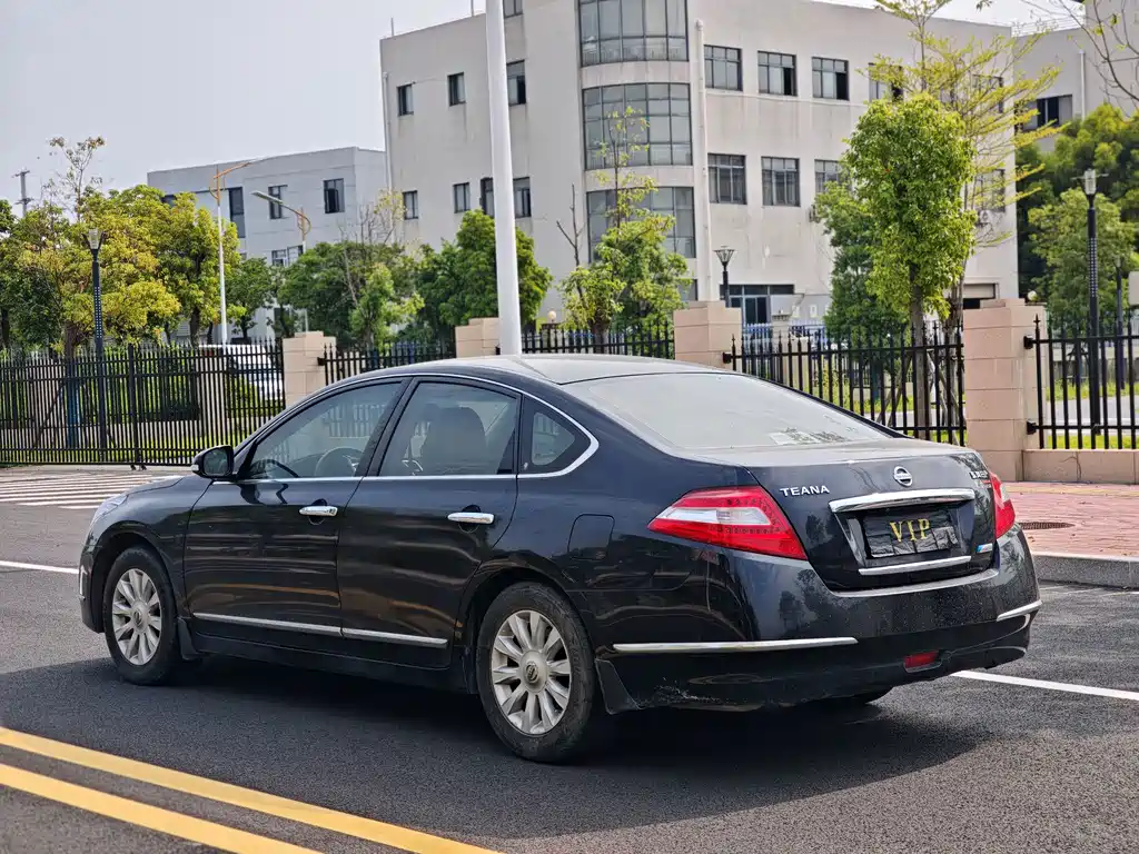 Nissan Teana 2010
