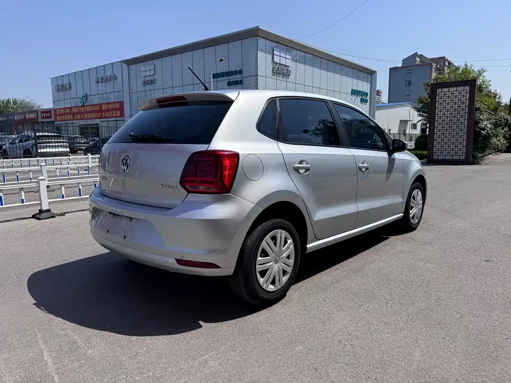 Volkswagen Polo 2014