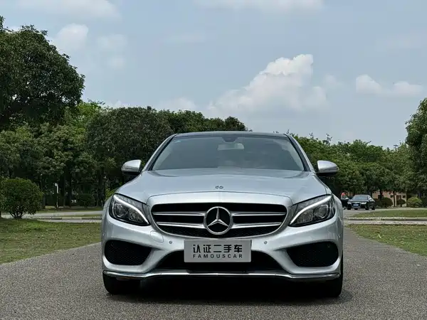 Mercedes-Benz C-Class 2018