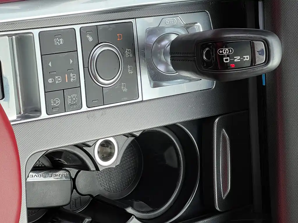 Land Rover Sport 2014 — фото 18