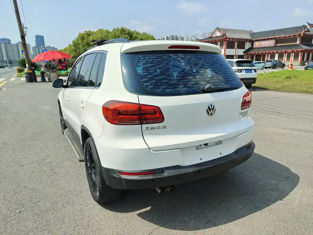 Volkswagen Tiguan 2016 — фото 9